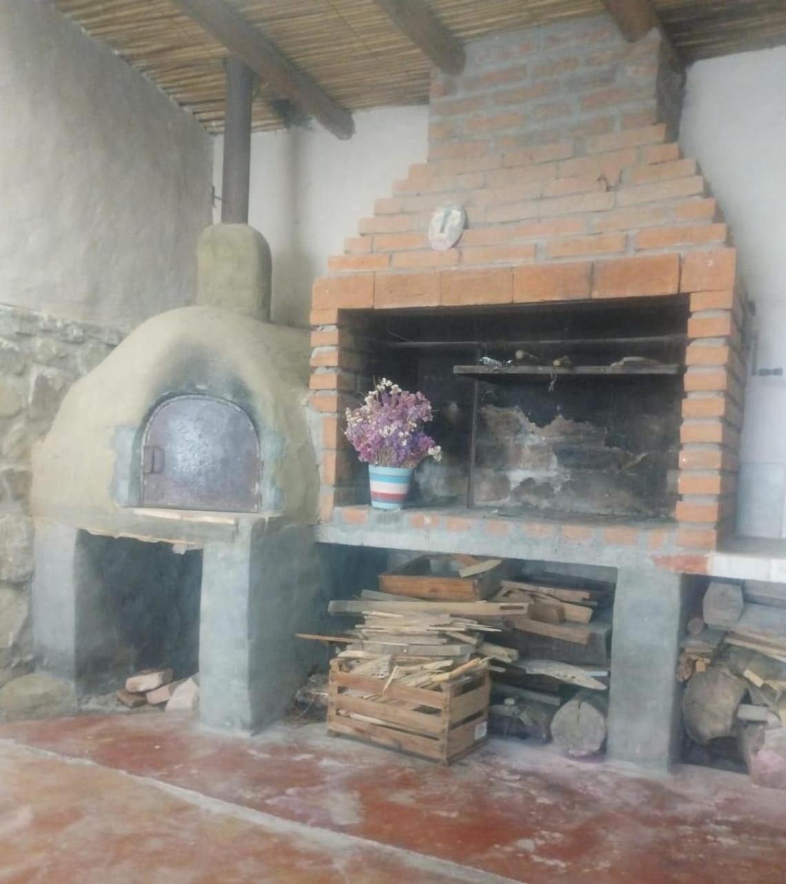 Cabañas La Ekeka Tilcara Exterior foto
