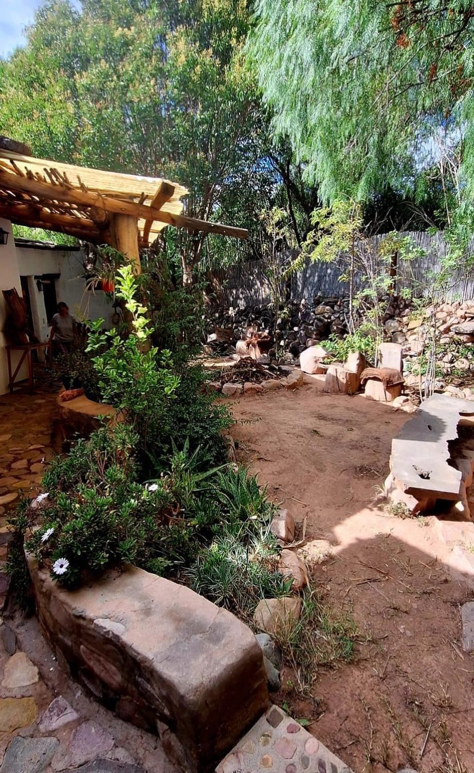 Cabañas La Ekeka Tilcara Exterior foto